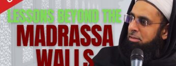 White Gold Luxury Hajj & Umrah Travel Presentation